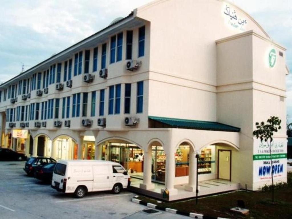 Traders Inn Brunei Μπαντάρ Σερί Μπεγκαβάν Εξωτερικό φωτογραφία