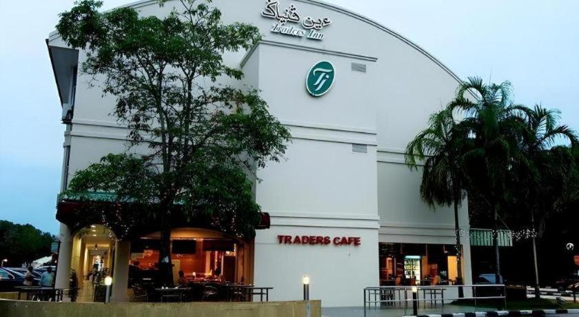 Traders Inn Brunei Μπαντάρ Σερί Μπεγκαβάν Εξωτερικό φωτογραφία